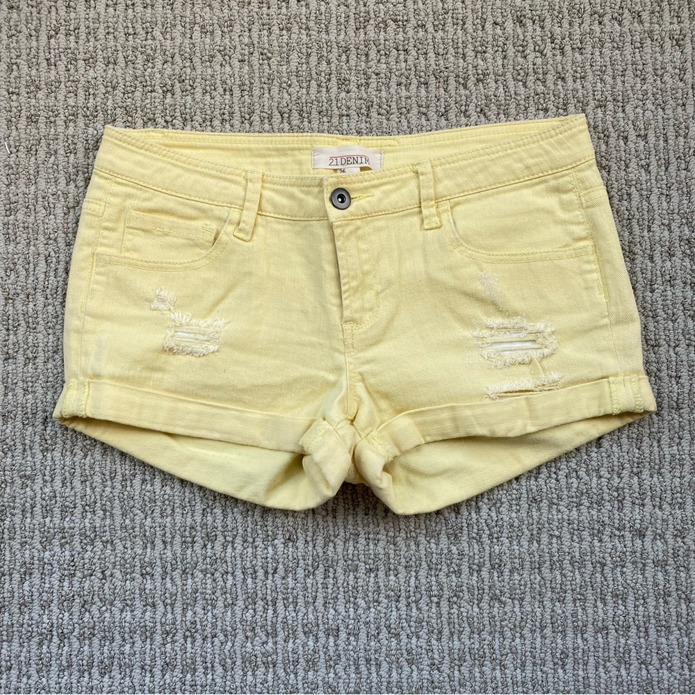Yellow women’s jean shorts